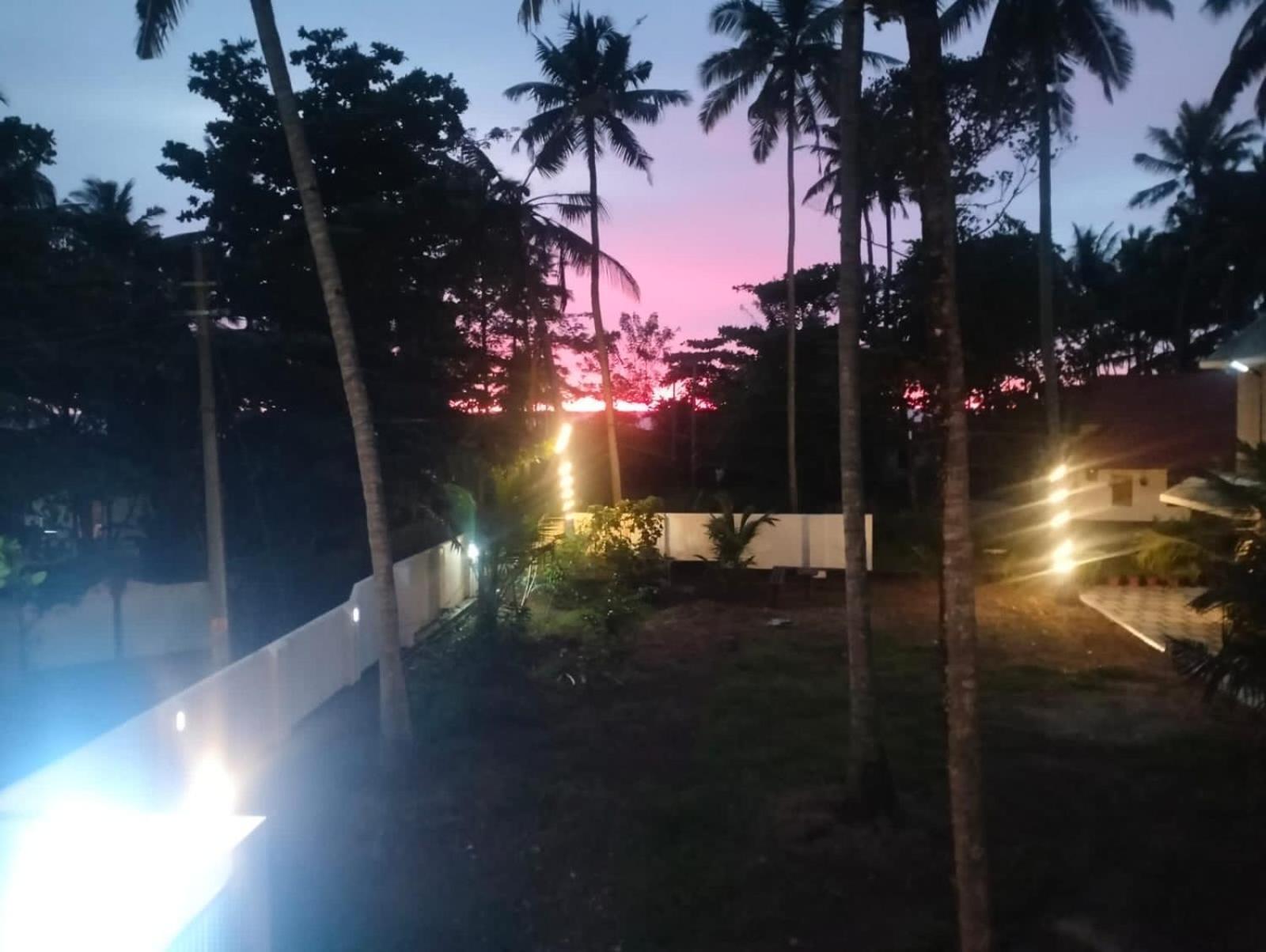 Madhav Mansion Beach Resort Варкала Экстерьер фото